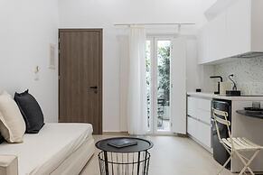 Majo Suites Hotel