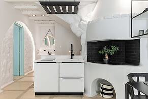 Majo Suites Hotel
