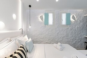Majo Suites Hotel