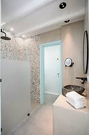 Majo Suites Hotel