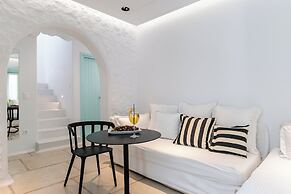 Majo Suites Hotel