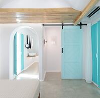 Majo Suites Hotel