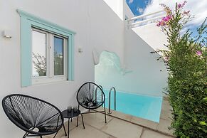 Majo Suites Hotel