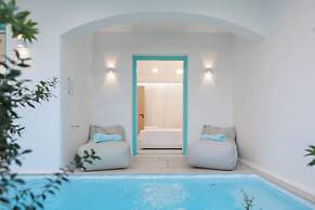 Majo Suites Hotel