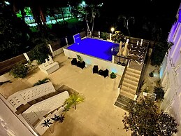 Treetops Hotel