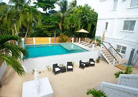 Treetops Hotel