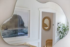 Executive State-Of-The-Art Home - Spa