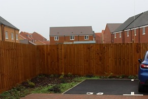 1-bed House - Sleeps 2 - Parking, Wifi