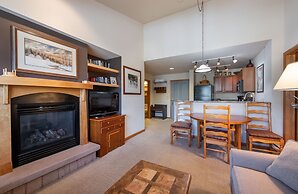 Zephyr Mountain Lodge, Condo , Ski-In/Ski-Out w/ Fireplace (Select-Rat