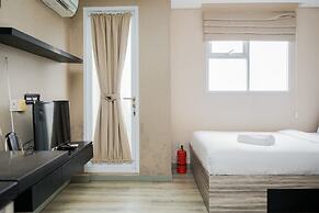 Modern And Homey Studio At Bintaro Icon Apartment