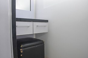 Best Deal And Comfort 2Br At Bassura City Apartment