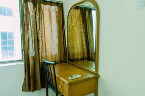 Spacious And Homey 3Br At Kondominium Rajawali Apartment