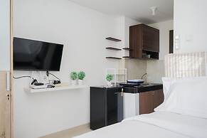 Comfy And Minimalist Studio Room At Serpong Garden Apartment