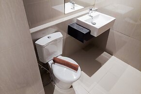 Comfort And Minimalist Studio At Embarcadero Bintaro Apartment