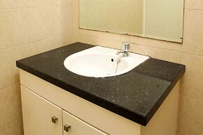 Cozy Stay 2Br Ancol Marina Apartment