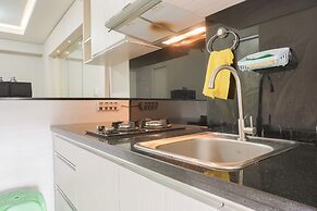 Comfort And Simply 2Br At Green Bay Pluit Apartment