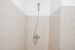 Comfort And Simply 2Br At Green Bay Pluit Apartment