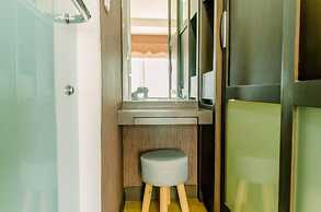 Homey And Combine Unit 3Br Apartment The Boutique Kemayoran