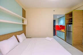 Simple And Comfy Studio Room At Tamansari Sudirman Apartment