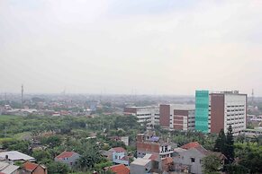 Cozy And Nice Studio Apartment At Springlake Summarecon Bekasi