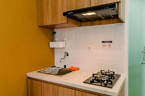 Warm And Cozy 2Br At Green Pramuka City Apartment
