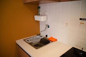 Warm And Cozy 2Br At Green Pramuka City Apartment