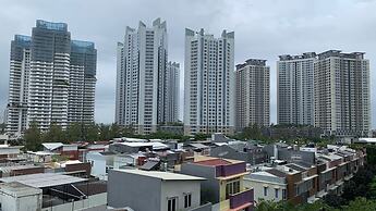 Minimalist And Comfort Studio Apartment At Springhill Terrace Residenc