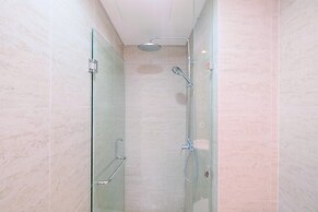 Comfortable And Minimalist 2Br At Gold Coast Apartment