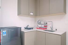 Comfortable And Minimalist 2Br At Gold Coast Apartment