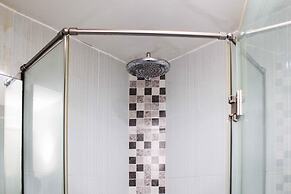 Comfort Studio Apartment At Metropark Condominium Jababeka