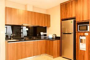 Spacious And Nice 2Br At L'Avenue Pancoran Apartment