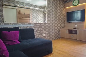 Minimalist And Combine 2Br At Green Pramuka City Apartment