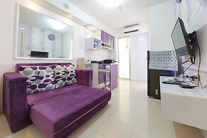 Comfort 2Br Apartment At Bassura City