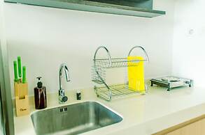 Nice And Cozy Studio At Tree Park City Apartment