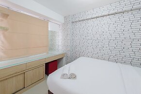 Comfort And Nice 2Br At Bassura City Apartment