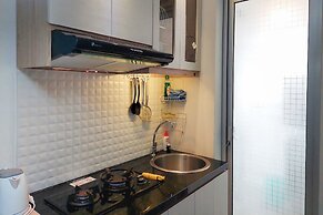 Comfort And Nice 2Br At Bassura City Apartment