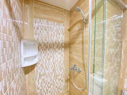 Luxurious 2Br Apartment At Parahyangan Residence