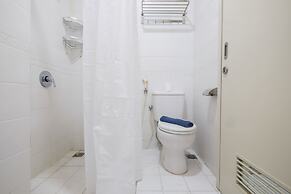 Comfy And Minimalist Studio At City Home Moi Apartment