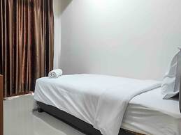 Big And Comfy 3Br At Vida View Apartement