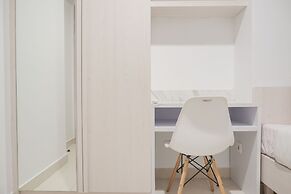 Stunning And Strategic 2Br Gold Coast Apartment Near Pik