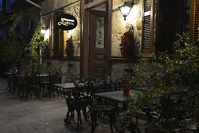 Hotel Lykia Old Town