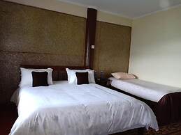 Mathioya River Lodge