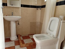 Mathioya River Lodge