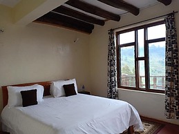 Mathioya River Lodge