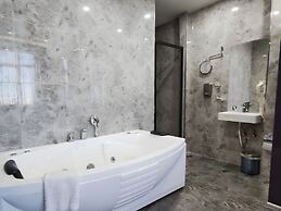 The Golden Pera's Hotel & Spa