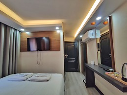 The Golden Pera's Hotel & Spa