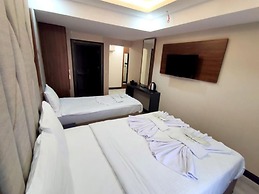 The Golden Pera's Hotel & Spa