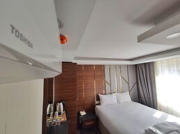 The Golden Pera's Hotel & Spa