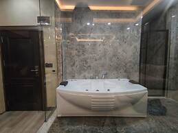 The Golden Pera's Hotel & Spa