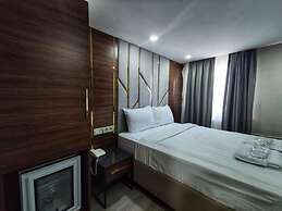 The Golden Pera's Hotel & Spa